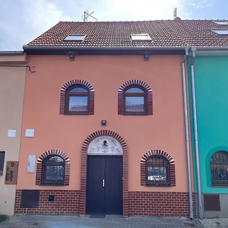 Sklipek U Staviku Za Valama * Cejkovice (Hodonin)