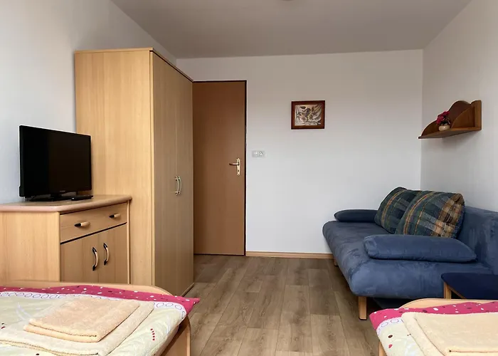 Sklipek U Staviku Za Valama * سيكوفيتش